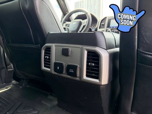 Used 2018 Ford F150 Lariat RWD image 17