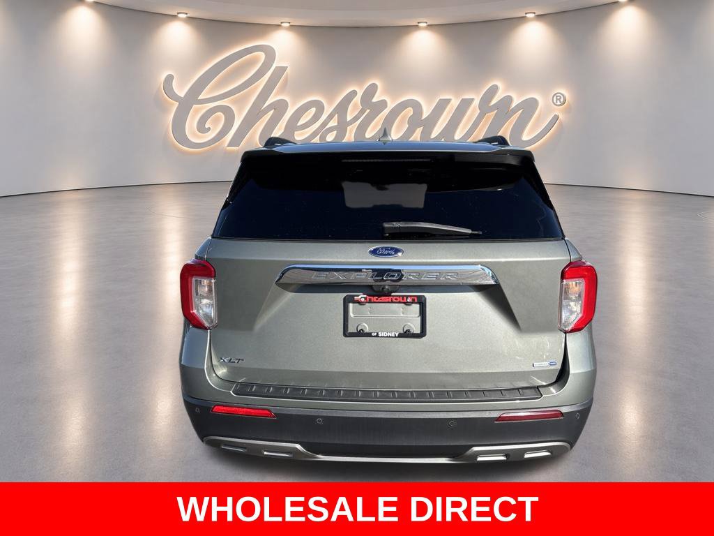 Used 2020 Ford Explorer XLT w/ Equipment Group 202A AWD/4WD image 4