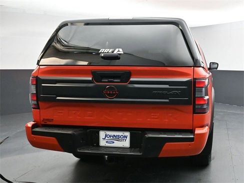 Used 2025 Nissan Frontier PRO-4X w/ Pro Premium Package image 14