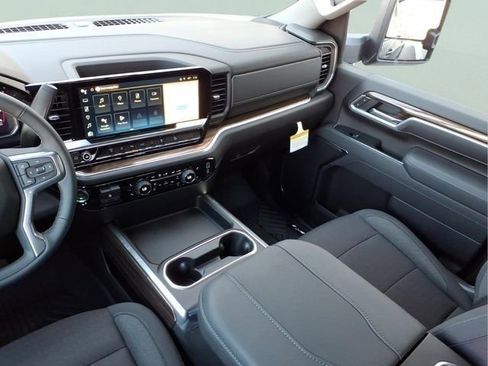 New 2026 Chevrolet Silverado 2500 LT w/ Trail Boss Package AWD/4WD image 14