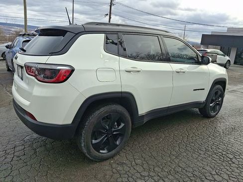 Used 2021 Jeep Compass Latitude image 6