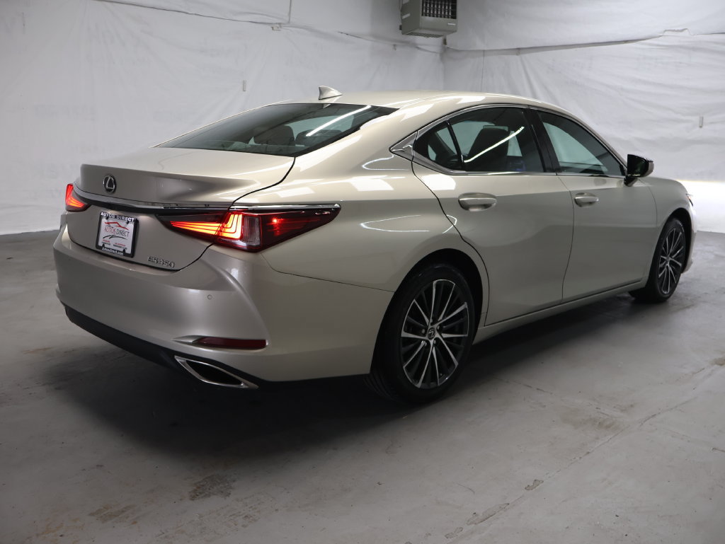 Used 2023 Lexus ES 350 w/ Premium Package FWD image 7