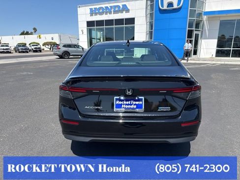 Used 2024 Honda Accord Sport image 6