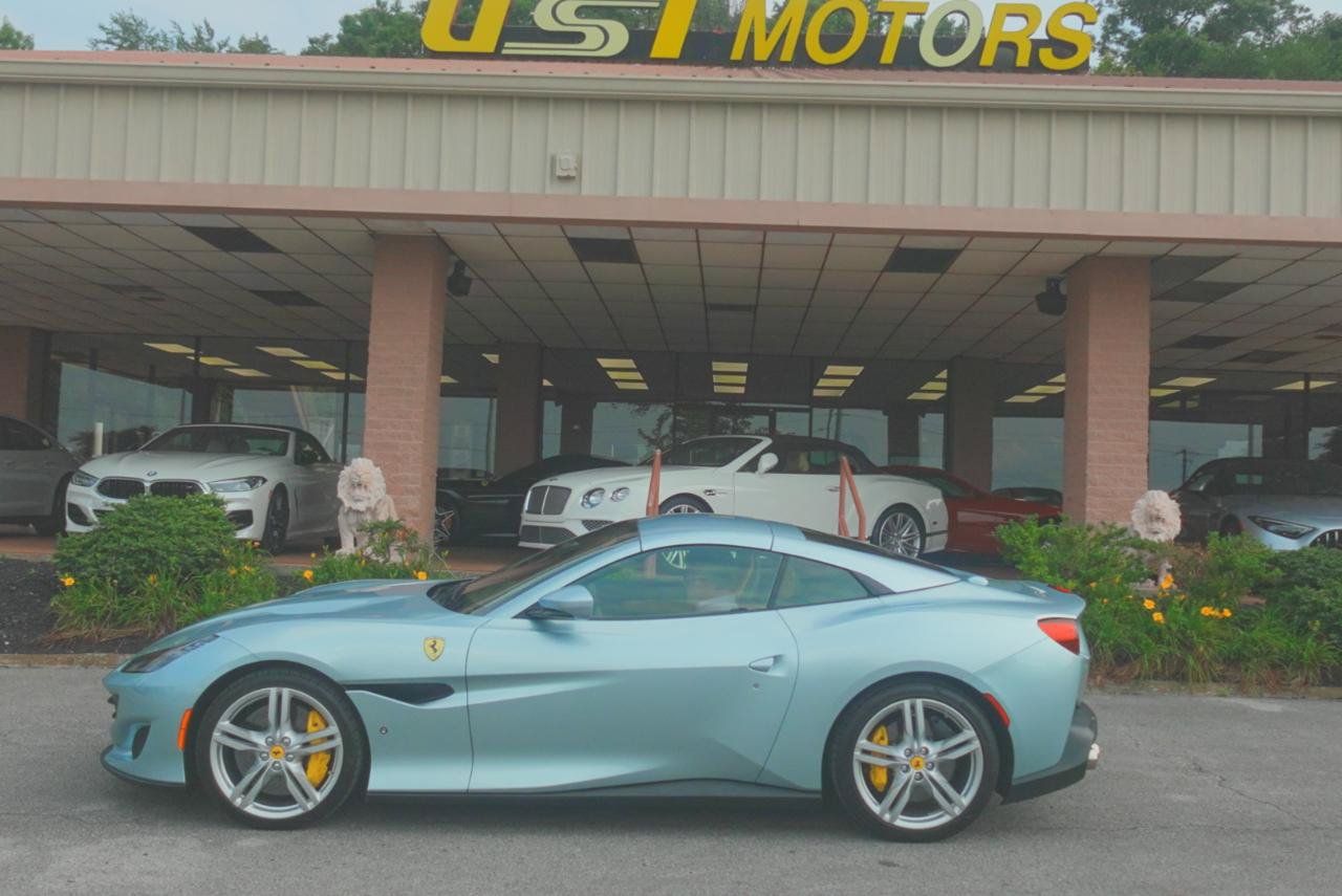 Used 2019 Ferrari Portofino RWD image 34