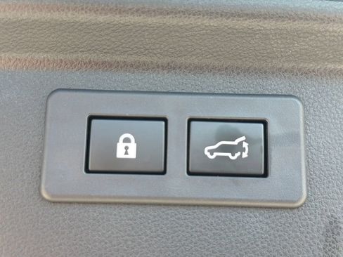 Certified 2025 Subaru Forester Wilderness AWD/4WD image 31