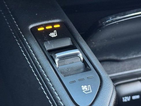 Used 2025 Kia Telluride EX X-Line image 35