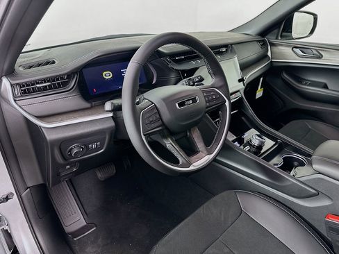 New 2026 Jeep Grand Cherokee L 4WD image 14
