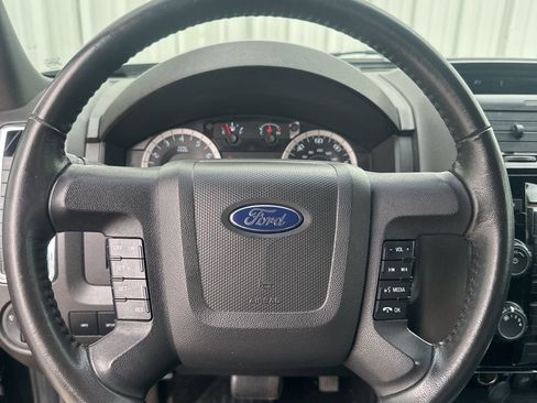 Used 2011 Ford Escape XLT w/ 202A Rapid Spec Order Code image 19