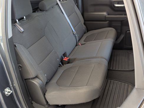 Used 2021 Chevrolet Silverado 1500 Custom w/ Safety Confidence Package image 19