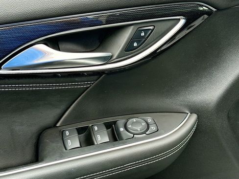 Used 2023 Buick Envision Preferred w/ Sport Touring Package image 17