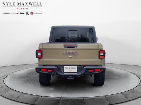 Used 2020 Jeep Gladiator Rubicon image 14