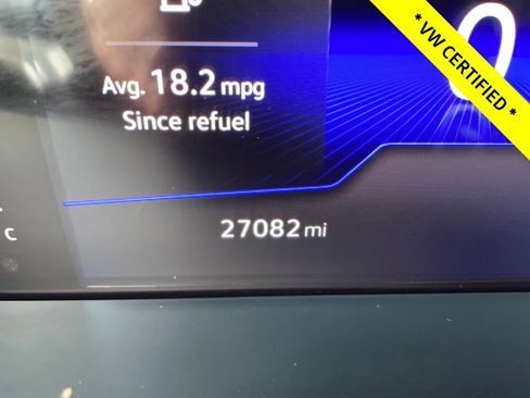 Used 2024 Volkswagen Tiguan SE image 32