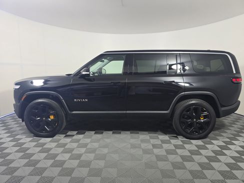 Used 2024 Rivian R1S Adventure AWD/4WD image 2