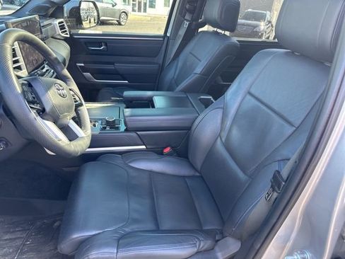 Used 2023 Toyota Sequoia Platinum image 18