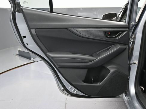 Used 2017 Subaru Impreza 2.0i Premium image 36