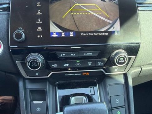 Used 2020 Honda CR-V Touring image 7