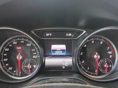 Used 2019 Mercedes-Benz CLA 250 4MATIC image 11