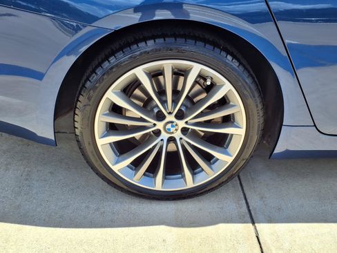Used 2022 BMW 530i w/ Convenience Package RWD image 27