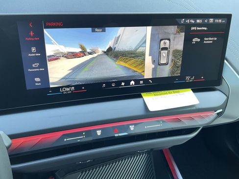 New 2026 BMW X3 xDrive30 w/ Premium Package image 16