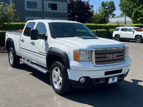 Used 2013 GMC Sierra 2500 Denali AWD/4WD image 1