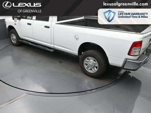 Used 2023 RAM 2500 Tradesman w/ Chrome Appearance Group AWD/4WD image 22