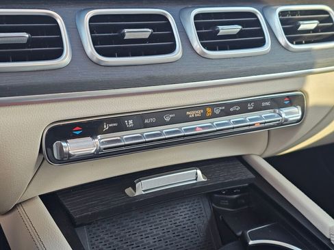 Used 2021 Mercedes-Benz GLE 350 4MATIC image 36