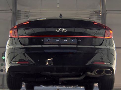 Used 2023 Hyundai Sonata SEL FWD image 3