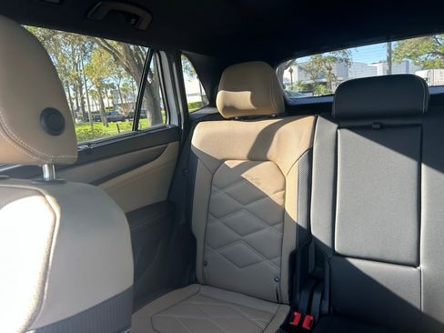 New 2026 Volkswagen Atlas Cross Sport SE FWD image 12