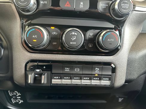 Used 2022 RAM 3500 Tradesman AWD/4WD image 33