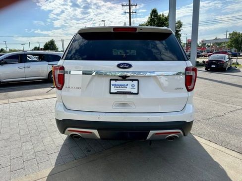 Used 2017 Ford Explorer Limited w/ Equipment Group 301A AWD/4WD image 6