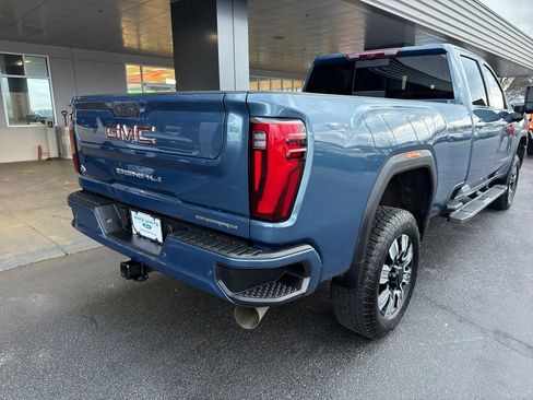 Used 2024 GMC Sierra 2500 Denali w/ Denali Reserve Package image 14