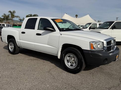 Used 2006 Dodge Dakota ST image 3