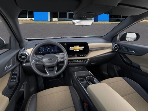 New 2026 Chevrolet Equinox ACTIV w/ Convenience Package III image 39