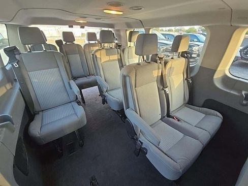 Used 2019 Ford Transit 350 XLT image 5