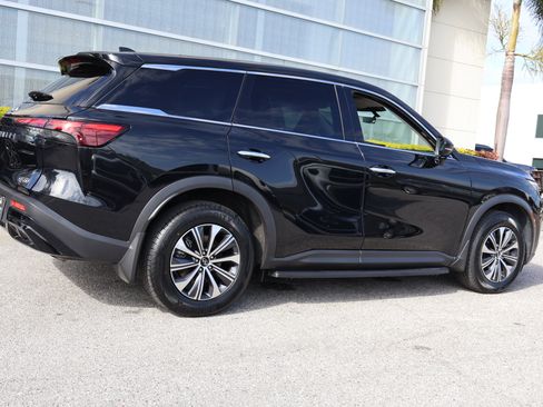 Certified 2023 INFINITI QX60 Pure image 9