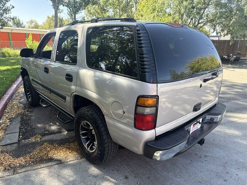 Used 2005 Chevrolet Tahoe LS AWD/4WD image 3