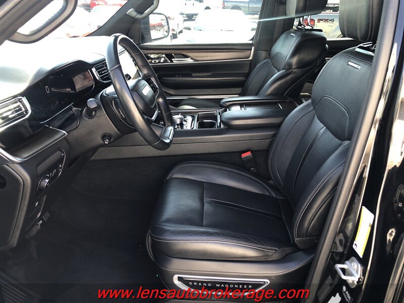 Used 2022 Jeep Grand Wagoneer Series I AWD/4WD image 9