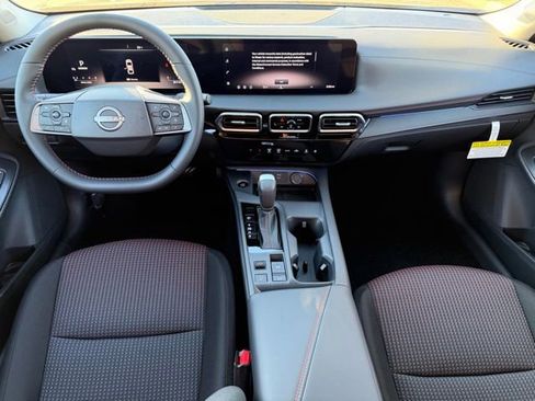 New 2026 Nissan Sentra SR w/ Floor Mat Package image 14