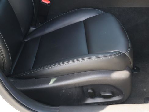 Used 2023 Cadillac CT4 Luxury image 23