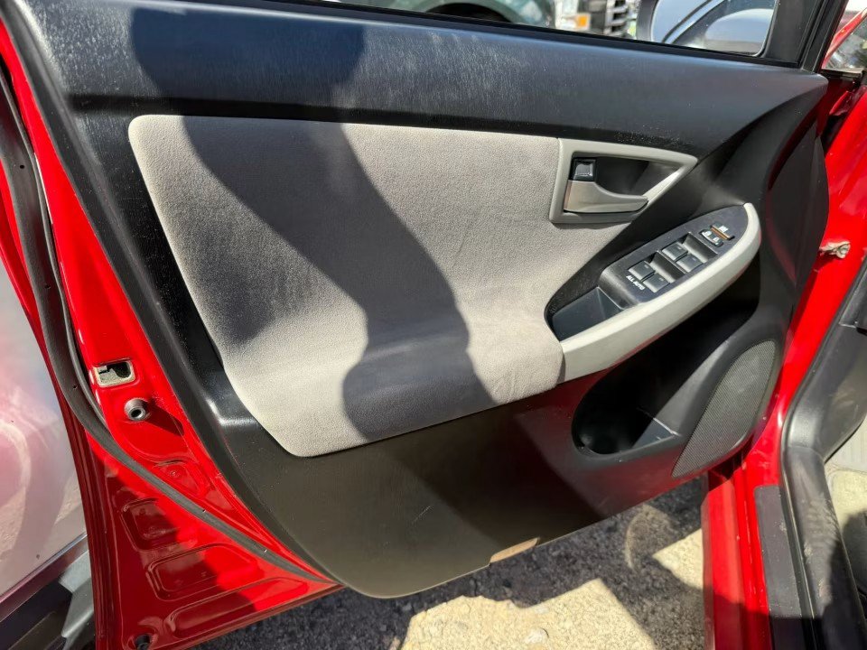Used 2012 Toyota Prius Three FWD image 13