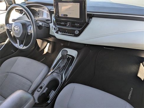 Used 2024 Toyota Corolla SE image 13