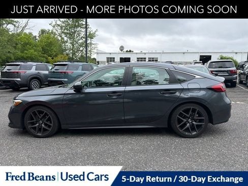 Used 2023 Honda Civic Sport Touring image 4