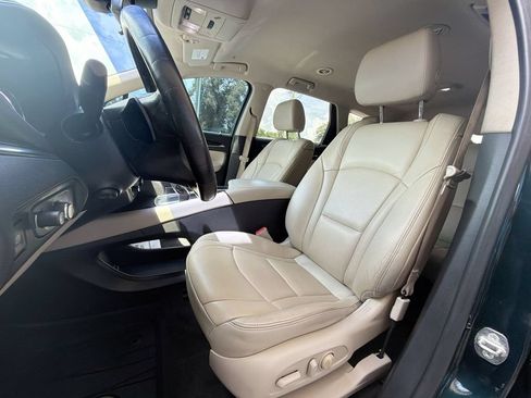 Used 2019 Buick Enclave Premium w/ Trailering Package, 5000 lbs. FWD image 17