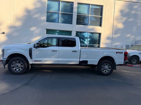 Used 2026 Ford F350 King Ranch w/ Chrome Package AWD/4WD image 2