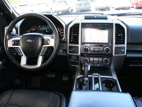 Used 2018 Ford F150 Lariat w/ Equipment Group 502A Luxury AWD/4WD image 16
