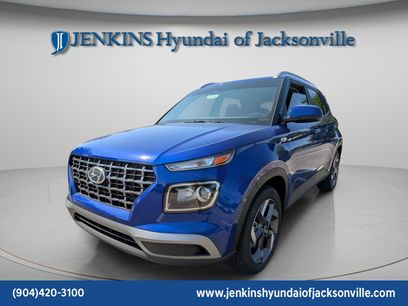 New 2025 Hyundai Venue SEL