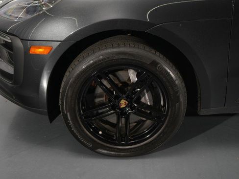 Used 2022 Porsche Macan AWD/4WD image 51