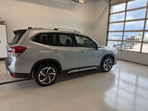 Used 2024 Subaru Forester Touring w/ Pop Package 2 AWD/4WD image 10