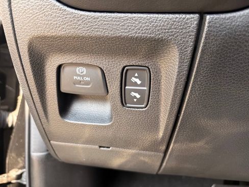 Used 2020 RAM 1500 Limited RWD image 38