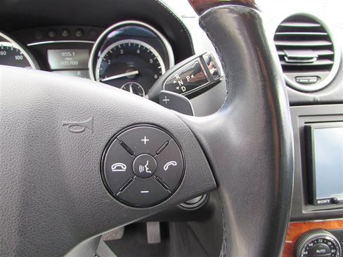 Used 2012 Mercedes-Benz GL 550 4MATIC image 14